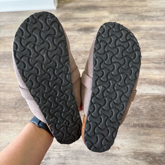 ASOS ASRA Fiscal clogs in mauve suede with chain detail - Size: 38 - Picture 5 of 12